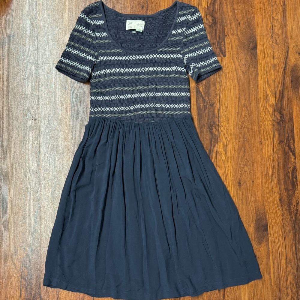 Anthropologie Saturday Sunday Gray White Fit and Flare Dress